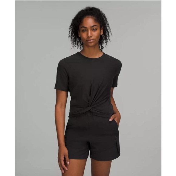 Lululemon Crescent Tee Black Knot Front Cropped - Picture 2 of 8